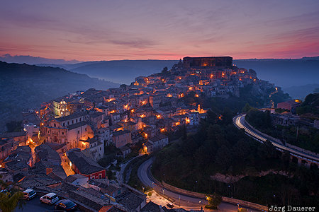 Ragusa Ibla ITA, Italy, Ragusa Ibla, blue hour, flood-lit, light trails, morning light, Sicily, Italien, Italia, Sizilien, Sicilia
